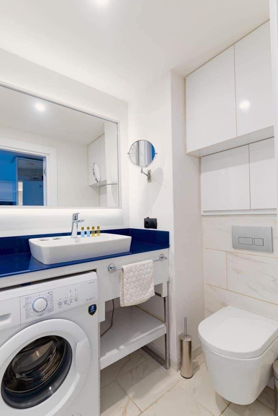 Orbi City Block A Floor 10 Room 40 Batumi Exterior photo